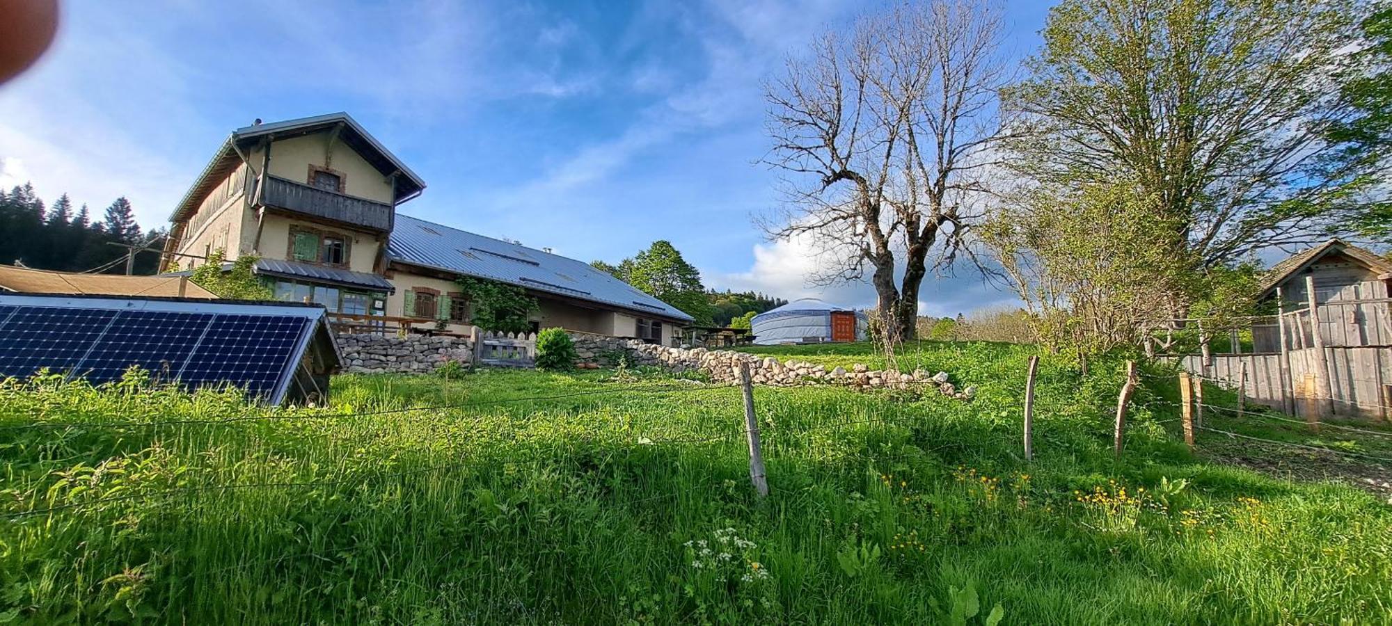 La Petite Echelle Hotel Rochejean Luaran gambar