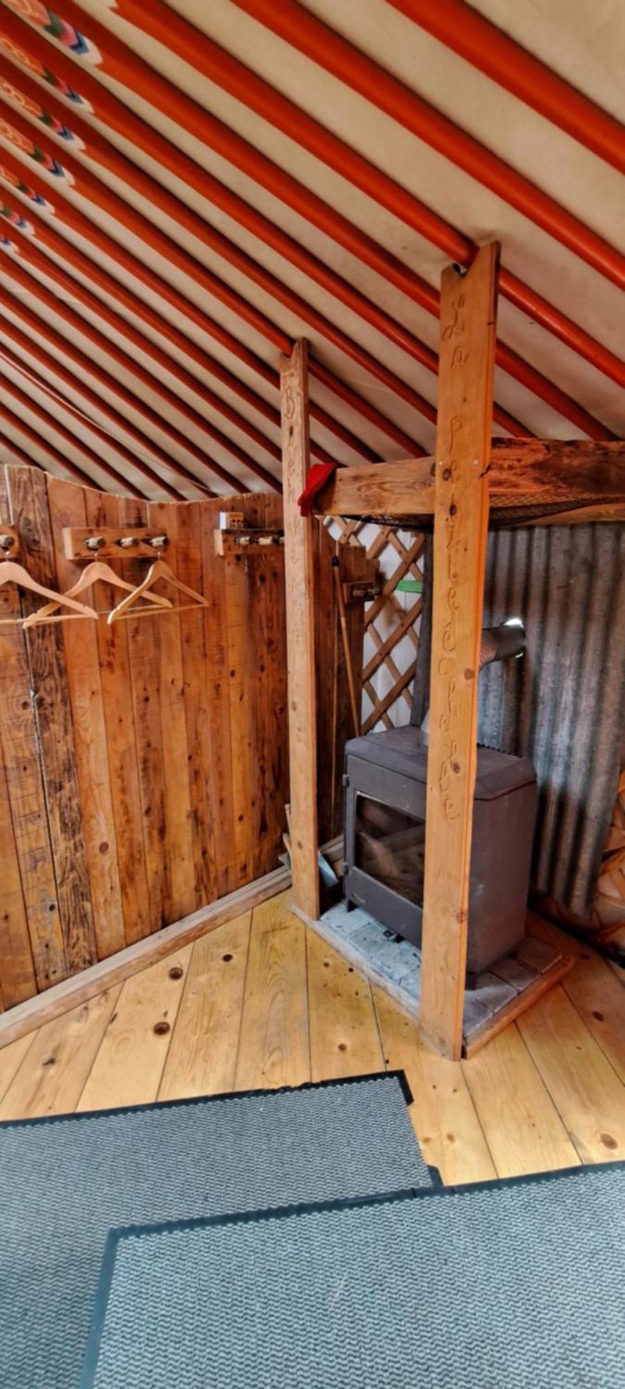 La Petite Echelle Hotel Rochejean Luaran gambar